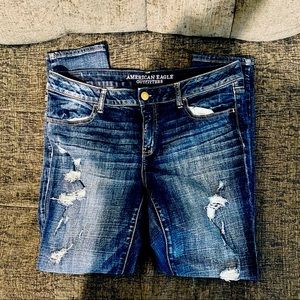 America Eagle 🦅 Destructed Super Stretch Jeggings